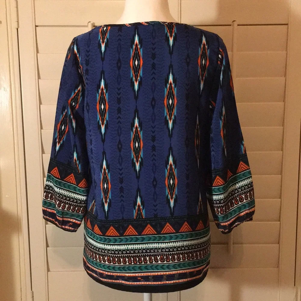 Pants Store Blouse - Picture 3 of 6
